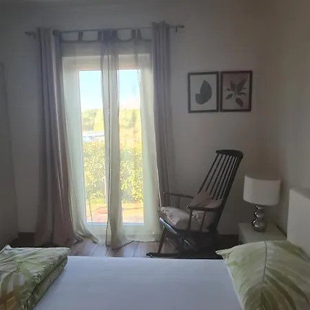 Matteo Kuca Za Odmor Pula