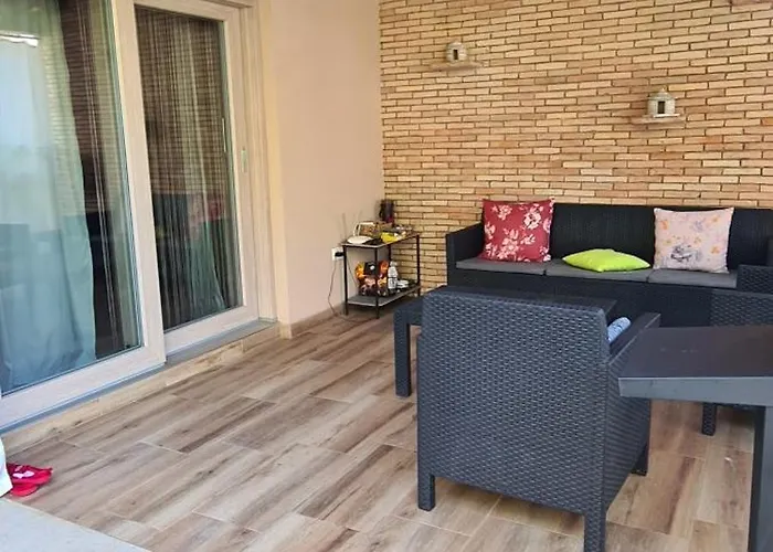 Matteo Kuca Za Odmor Pula