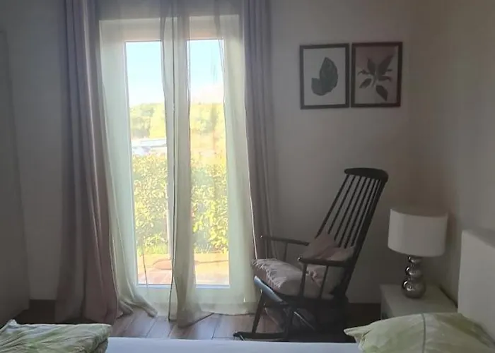 Matteo Kuca Za Odmor Πούλα