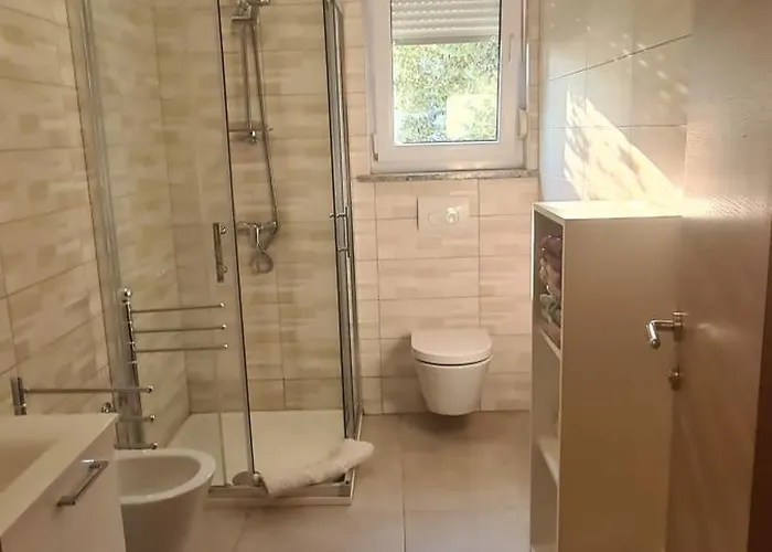 Matteo Kuca Za Odmor * Πούλα