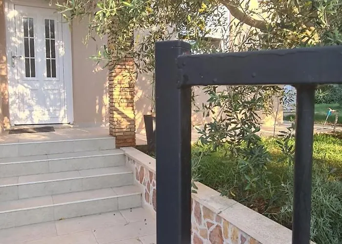 Matteo Kuca Za Odmor Βίλα